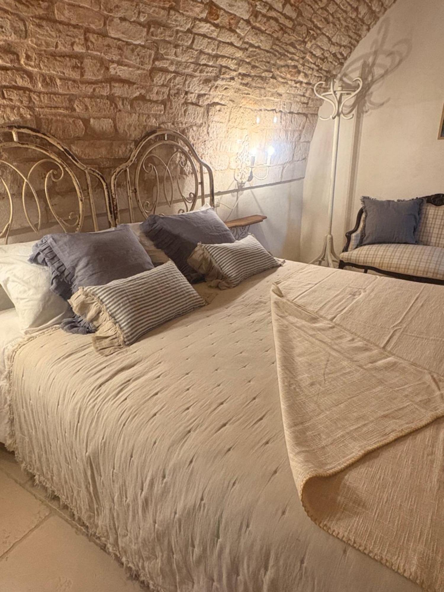 Palazzoliva - Luxury Boho Chic Guest House In The Historic Heart Of מרטינה פרנקה מראה חיצוני תמונה